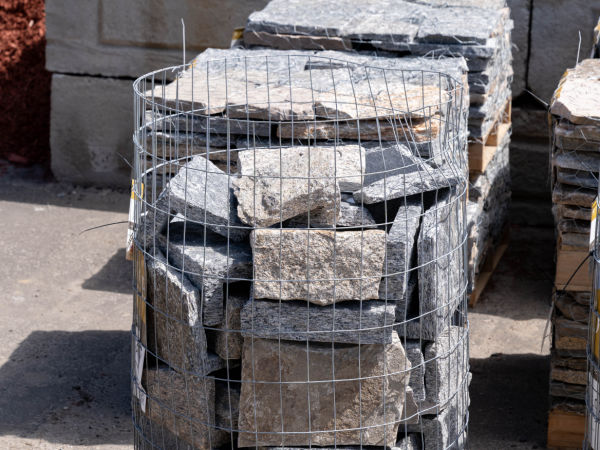 Old NE Thin Gallery 3 600 x 450